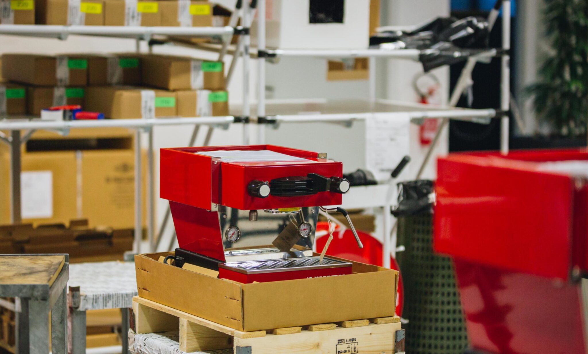 the Linea Mini packaging gets a sustainable revamp - La Marzocco